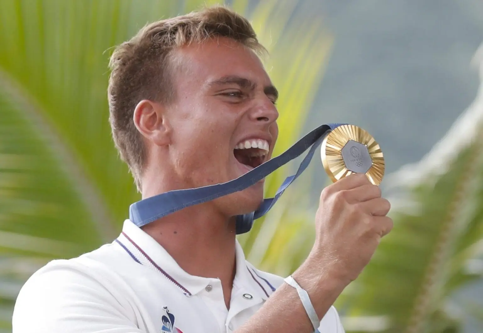 Kauli Vaast en Or en Surf aux JO Caisse d'Epargne Ile-de-France