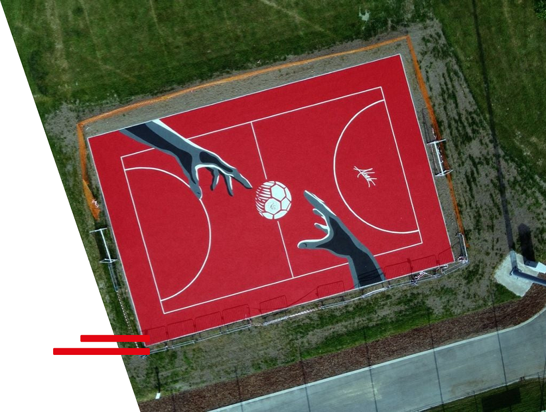 Terrain de basket financé par la Caisse D'Epargne